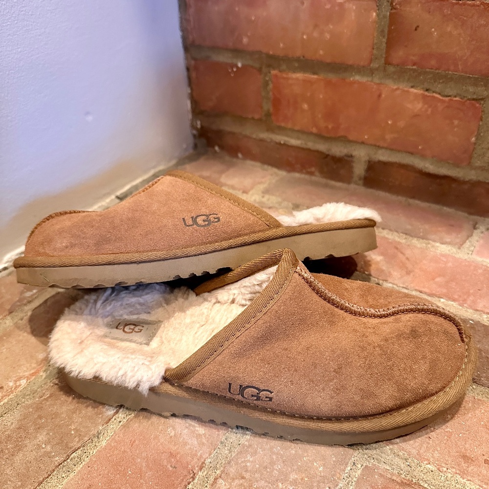 Ugg kids slippers